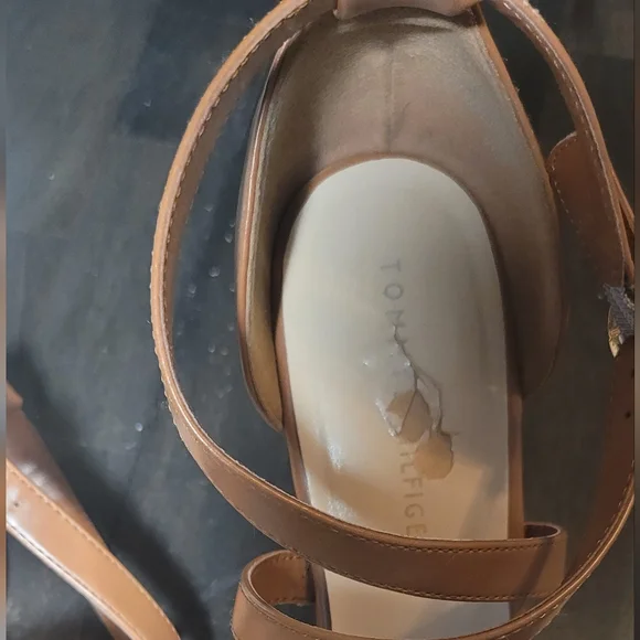 Tommy Hilfiger Brown Wedge Sandals With Cork Platform - Picture 12 of 14